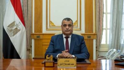وزير الدولة للإنتاج الحربى يستقبل ممثلى شركة "بابيريوس"