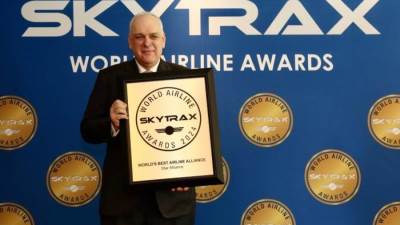 مصر للطيران تهنئ تحالف ستار العالمي لفوزه بجائزة أفضل تحالف طيران فى العالم