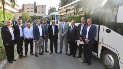 وزير النقل يعقد اجتماعاً موسعا مع وفد من كبرى الشركات المصرية المصنعة للاتوبيسات