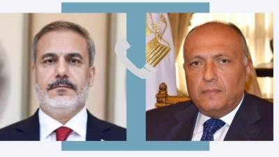 وزير الخارجية يجري اتصالاً هاتفياً مع نظيره التركي