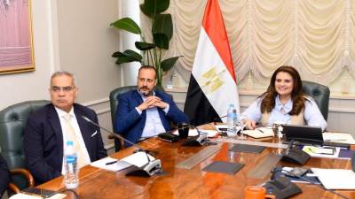 سها جندي: إطلاق التطبيق الإلكتروني الخاص بالمصريين في الخارج وإطلاق صندوق الطواريء لـ"حماية وتأمين المصريين بالخارج"