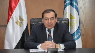 وزير البترول يصدر حركة تكليفات لرؤساء الإدارات المركزية بالوزارة