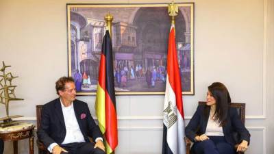 المشاط توقع مع الجانب الألماني اتفاق تمويلي بقيمة 103 مليون يورو