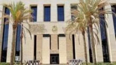 امتحان الفيزياء للثانوية العامة 2024.. الطلاب يؤدون الاختبار بعد قليل