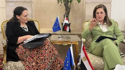 وزيرة التخطيط تبحث مع نائب الأمين العام لمنظمة التعاون الاقتصادي والتنمية تعزيز التعاون