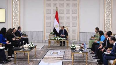 رئيس الوزراء يلتقي الرئيس التنفيذي لشركة "باماج" الألمانية