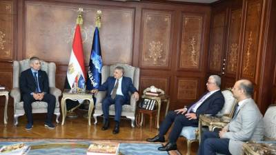 الفريق أسامة ربيع:"الاتفاق نقلة نوعية لبدء نشاط جمع المخلفات البحرية بطريقة آمنة ومستدامة وفق التكنولوجية الأحدث عالميا"