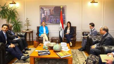 وزيرة التعاون الدولي تلتقي بعثة مشتركة من البنك الدولي ومؤسسة التمويل الدولية لمناقشة البرنامج المشترك لتطوير سوق رأس المال J-CAP