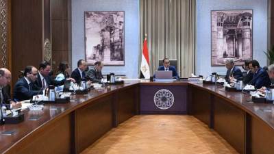 باستثمارات 100 مليون دولار .. مدبولي يستعرض 4 مشروعات جديدة مقترحة لتحالف "سيجنفاي فيليبس وجيلا"