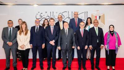 محافظ البنك المركزى المصرى يوقع على ميثاق "مبادرة تمويل رائدات الأعمال"