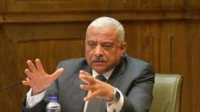 الرئيس السيسي يرقي اللواء أركان حرب عبد المجيد صقر إلى رتبة الفريق الأول