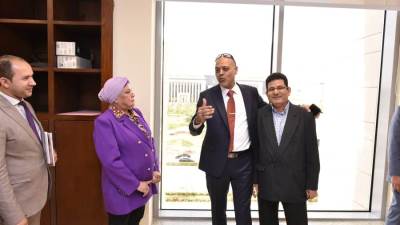وزير العمل يَتفقد مكاتب العاملين بمقر "العاصمة الإدارية " ويحثهم على تكثيف الجهود لتنفيذ "خطة الوزارة"