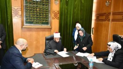 وزير الأوقاف يتفقد مستشفى الدعاة ويطمئن على الخدمات الصحية المقدمة للأئمة والعاملين بالأوقاف