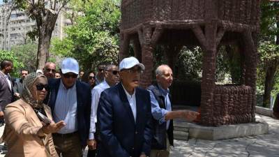 رئيس الوزراء يتفقد مشروع إعادة إحياء حديقة الأزبكية التراثية ومكوناتها 