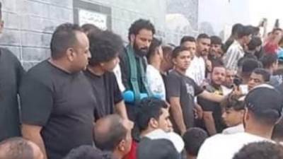 الحزن يخيم على لاعبي مودرن سبورت أمام قبر أحمد رفعت