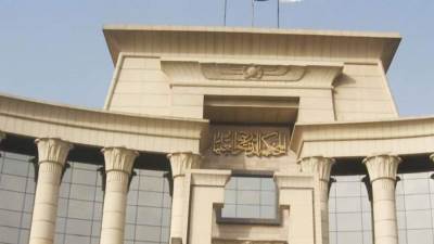 حظر العقوبة السالبة للحرية في جريمة قذف الموظف العام بطريق النشر التزام دستوري