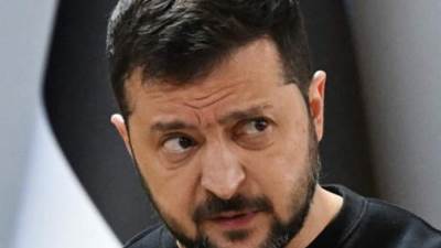 الرئيس الأوكراني : نعمل على استراتيجية جديدة لبلادنا في البحر