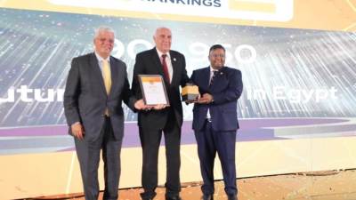 وزير التعليم يعقد اجتماعًا مع رؤساء الجامعات المُدرجة بتصنيف QS العالمي