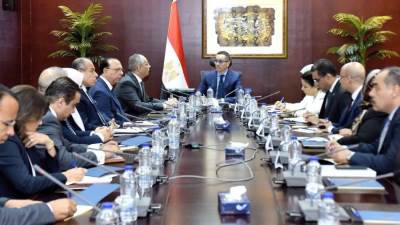 حسن الخطيب: أولويتنا تنفيذ خطة الدولة لزيادة الصادرات السلعية المصرية إلى 100 مليار دولار سنوياً