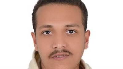 أحمد عبيد الأول على دبلوم "الصناعية" 5 سنوات بـ"97%: كنت حاسس إننى من الأوائل