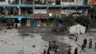 فرنسا تدعو إسرائيل إلى احترام القانون الدولي وحماية المدنيين