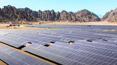 "إيميا باور" الإماراتية تبحث تنفيذ مشروعات طاقة متجددة بقدرة 2500 ميغاواط في مصر