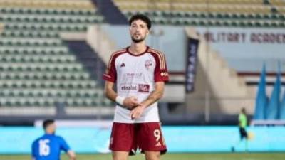 التشكيل المتوقع للأهلى أمام بيراميدز.. طاهر والشحات وأبو علي فى الهجوم