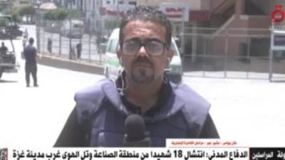 مراسل القاهرة الإخبارية: قناصة الاحتلال تستهدف طواقم الدفاع المدنى فى غزة