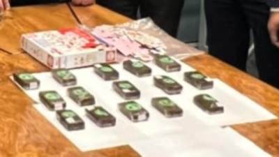 جمارك مطار القاهرة الدولي تضبط محاولة تهريب كمية من مخدر الحشيش 