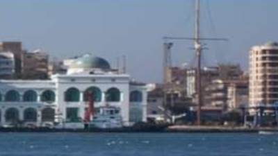 حقيقة اعتزام الحكومة بيع قناة السويس مقابل تريليون دولار