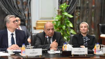 وزير الكهرباء يستعرض خطة تحسين جودة الخدمة أمام اللجنة البرلمانية المختصة