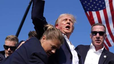 عقب محاولة اغتيال ترامب .. رئيس النواب الأمريكي يدعو لتهدئة الخطاب السياسي