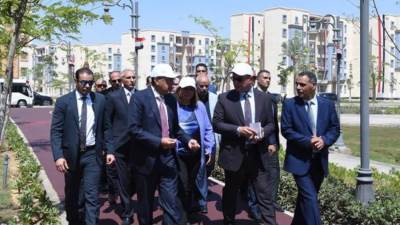 مدبولى: مبادرة "سكن لكل المصريين" أصبحت مثالًا يُحتذى به في بناء مجتمعات عمرانية حضارية