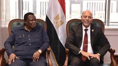 وزير العمل يستقبل رئيس منظمة الوحدة النقابية الأفريقية و"عمال كينيا"