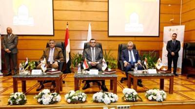 الشربيني يؤكد اهتمام الدولة المصرية بإعداد استراتيجية وطنية للعمران والبناء الأخضر المستدام