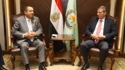 وزير الزراعة يستقبل أعضاء لجنة الزراعة والري بمجلس الشيوخ