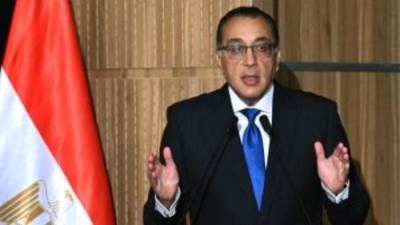 رئيس الوزراء: نحتاج لـ 250 مليون دولار شهرياً للأدوية