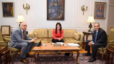 وزير الخارجية والهجرة يستقبل وزيرة التخطيط والتعاون الدولي ووزير الموارد المائية