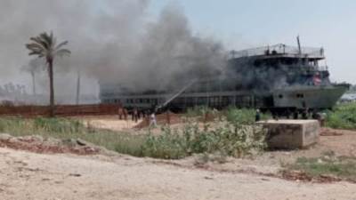 السيطرة على حريق مركب بكورنيش النيل فى حلوان دون إصابات