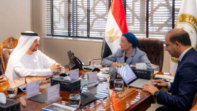 وزيرة البيئة تبحث مع ممثلي مجموعة بيئة الإماراتية فرص التعاون