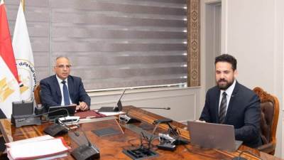 سويلم يناقش مقترحات الإستفادة من التقنيات الحديثة للتصوير الجوى