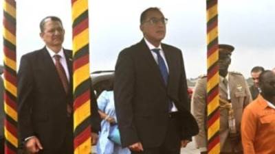 رئيس الوزراء يصل غانا لحضور اجتماع منتصف العام التنسيقى للاتحاد الأفريقى