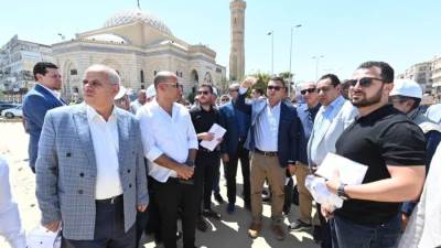 وزير الإسكان "لا بد أن تكون محاور الطرق فى أبهى صورة طوال الوقت".. وتكثيف الحملات المسائية لإزالة المخالفات والتعديات