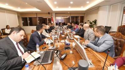 وزير الإسكان يتابع دور شركات التسويق العقاري في أعمال التسويق للمشروعات السكنية بالمدن الجديدة