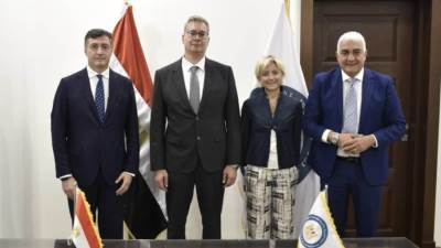 وزير البترول: الاتفاق مع إينى لتكثيف الاستكشاف بمناطق امتيازها فى مصر