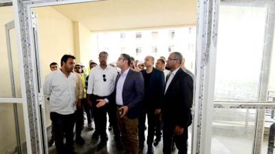 وزير الإسكان يتفقد اللمسات النهائية لتشطيب الوحدات السكنية بالحى اللاتينى بـ"العلمين الجديدة"