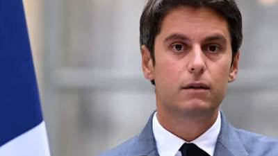 رئيس وزراء فرنسا: الأجهزة الاستخباراتية في حالة استنفار لمعرفة منفذي الهجوم على شبكة السكك الحديدية