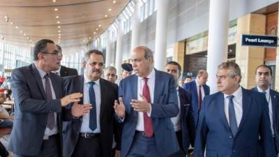 وزير الطيران يتفقد مطار برج العرب الدولي ويتابع أعمال تطوير مبني الركاب الجديد للوقوف على جاهزيته لبدء التشغيل 