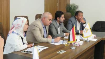 مسئولو "الإسكان" يتابعون موقف تنفيذ مشروعات المرافق و"سكن لكل المصريين" بالعبور الجديدة