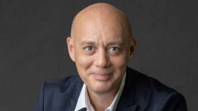  قوة الذكاء الاصطناعي : عصر جديد لتعزيز إنتاجية الأعمال وكفاءتها